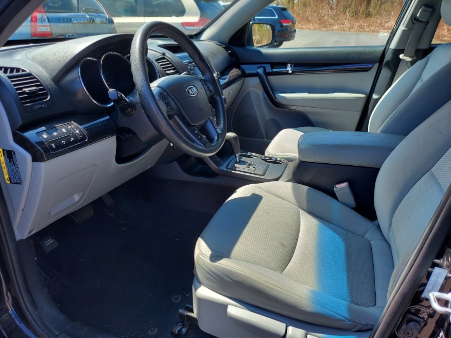 2011 Kia Sorento LX photo