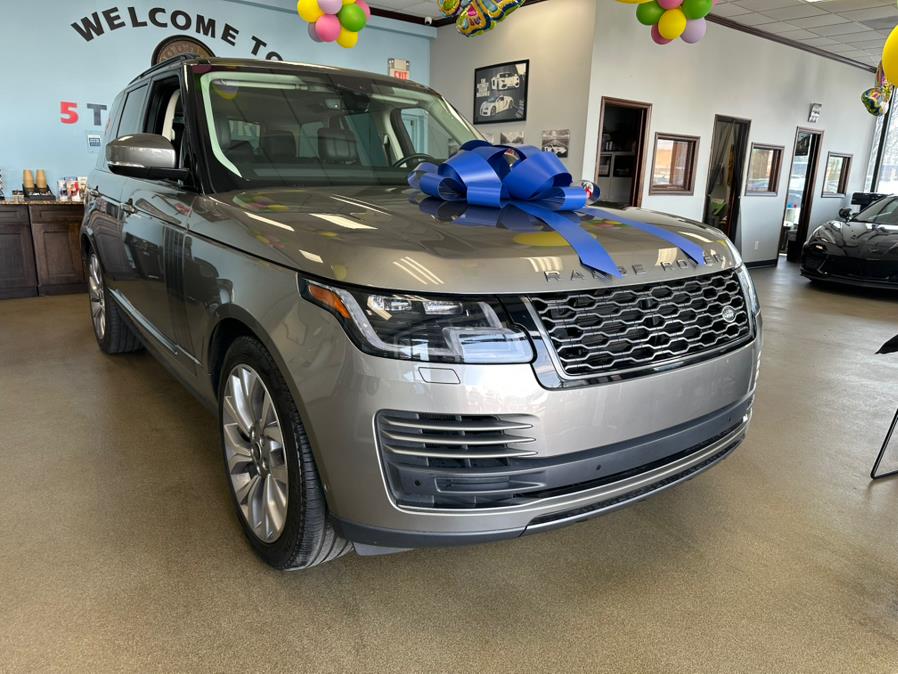 2021 Land Rover Range Rover Westminster SWB photo