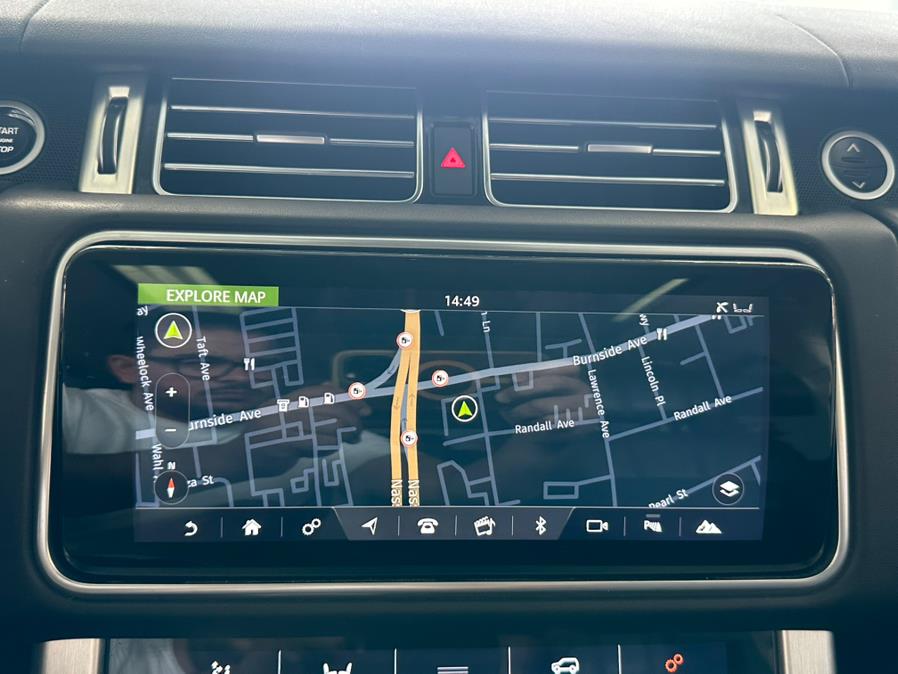 2021 Land Rover Range Rover Westminster SWB photo