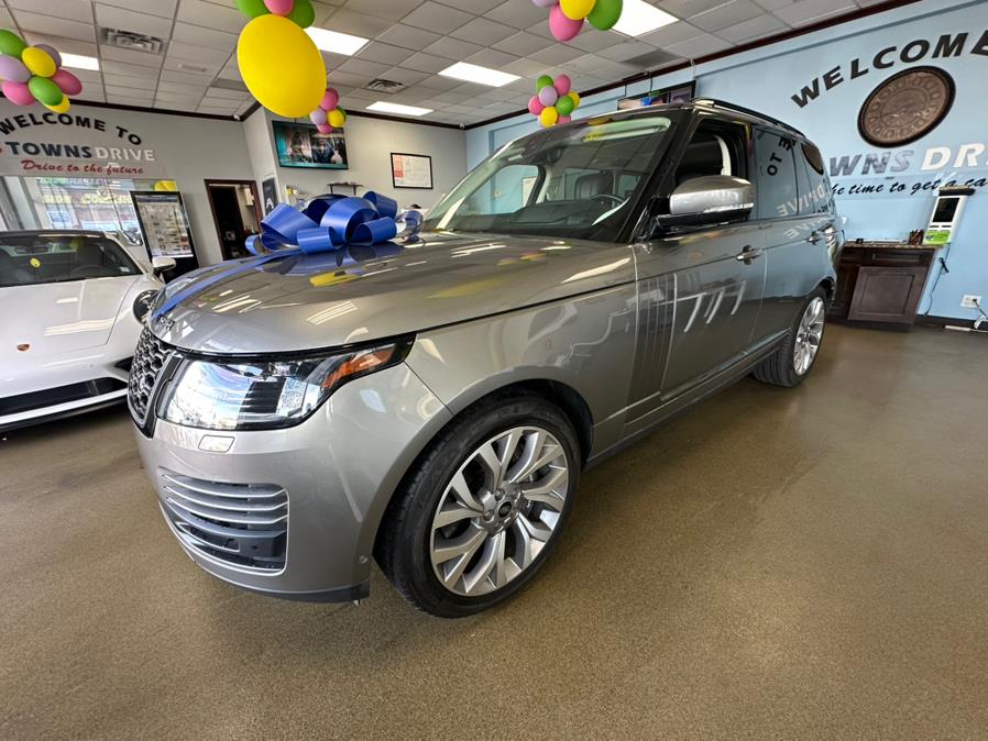 2021 Land Rover Range Rover Westminster SWB photo