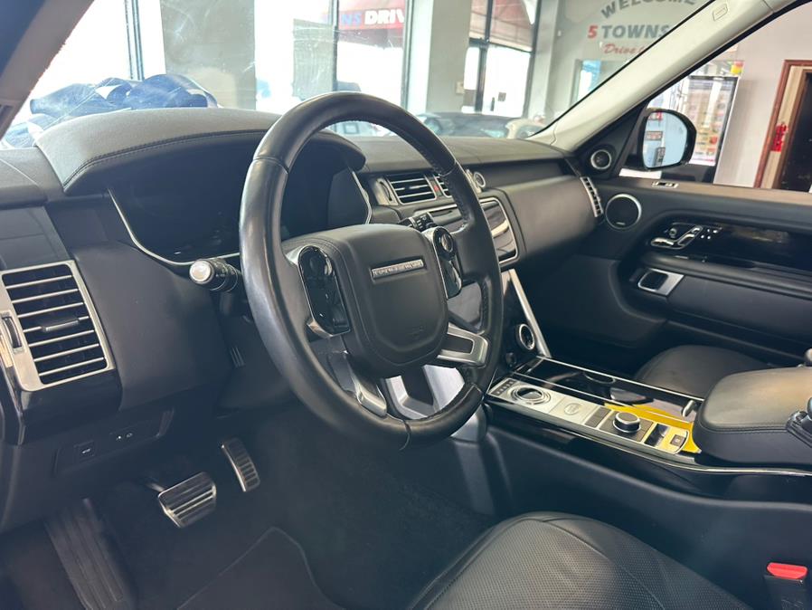 2021 Land Rover Range Rover Westminster SWB photo