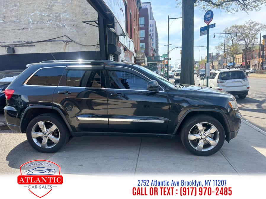 2013 Jeep Grand Cherokee Laredo X photo