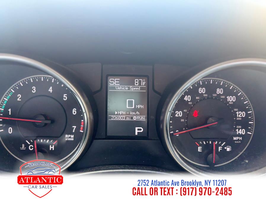2013 Jeep Grand Cherokee Laredo X photo