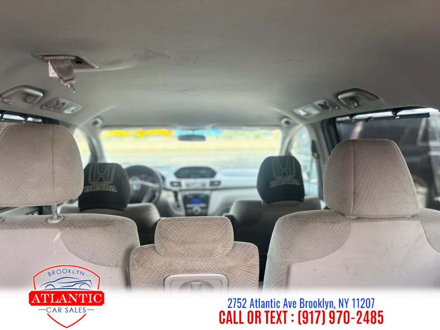 2015 Honda Odyssey 5dr EX photo