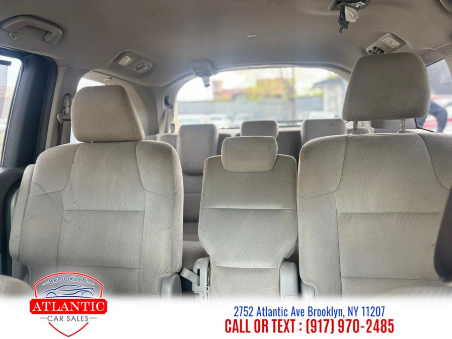2015 Honda Odyssey 5dr EX photo