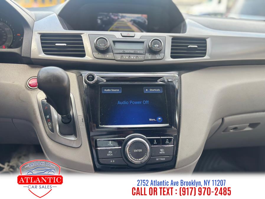 2015 Honda Odyssey 5dr EX photo