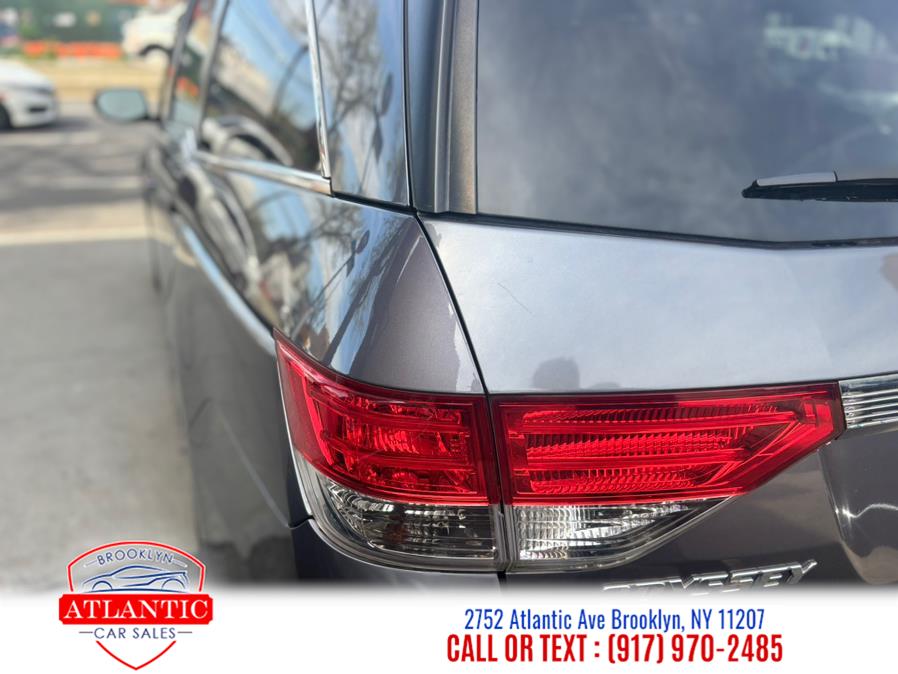 2015 Honda Odyssey 5dr EX photo