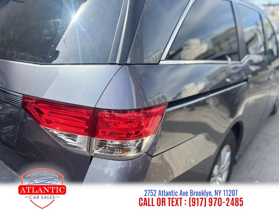 2015 Honda Odyssey 5dr EX photo