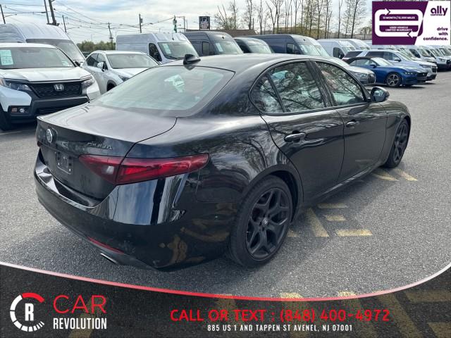 2021 Alfa Romeo Giulia  photo