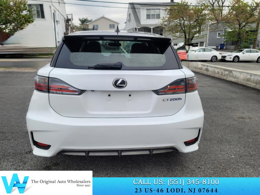 2014 Lexus CT 200h photo
