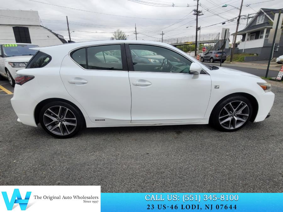 2014 Lexus CT 200h photo
