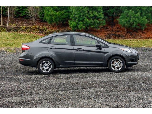 2019 Ford Fiesta SE photo