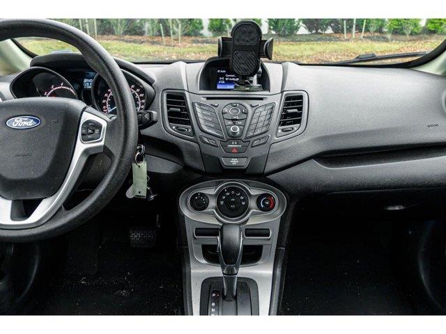 2019 Ford Fiesta SE photo