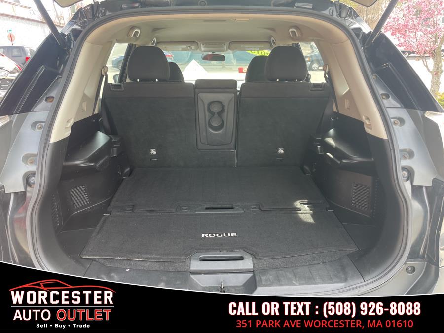2015 Nissan Rogue AWD 4dr SV photo