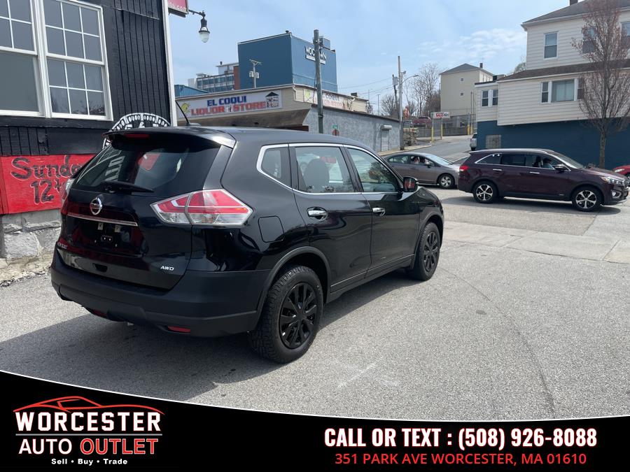 2015 Nissan Rogue AWD 4dr SV photo