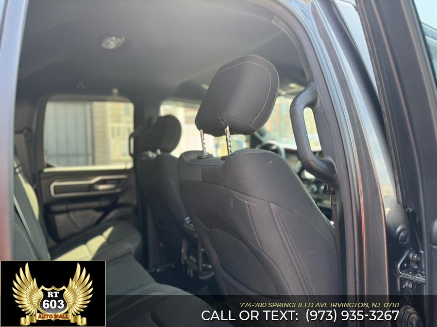 2020 RAM 1500 Big Horn 4x4 Quad Cab 6''4