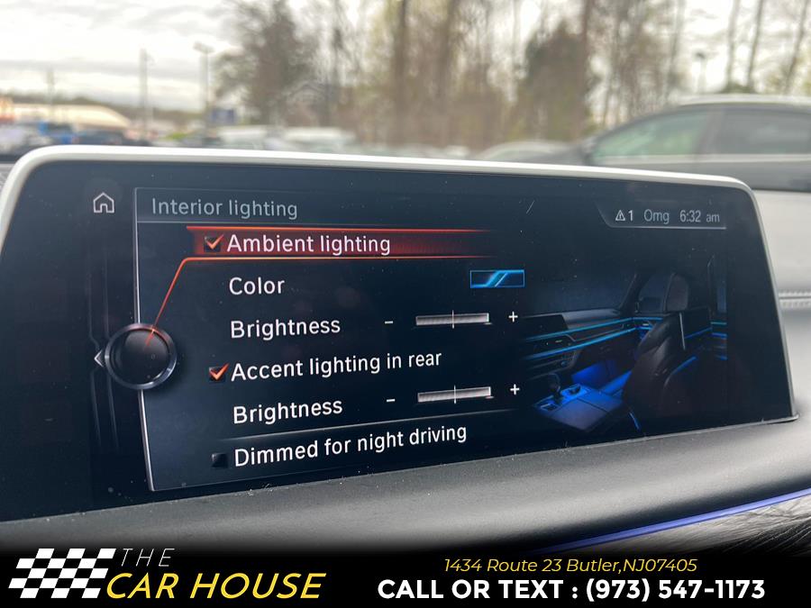 2016 BMW 7-Series 4dr Sdn 750i xDrive AWD photo