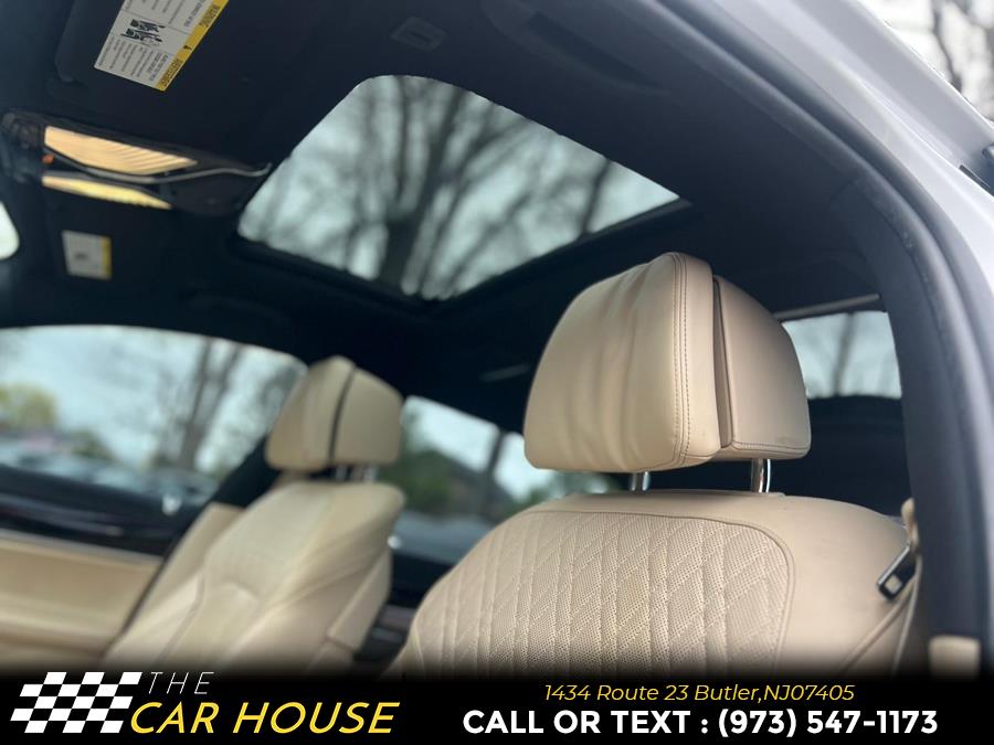 2016 BMW 7-Series 4dr Sdn 750i xDrive AWD photo
