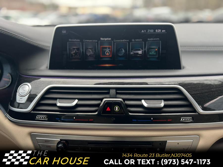 2016 BMW 7-Series 4dr Sdn 750i xDrive AWD photo