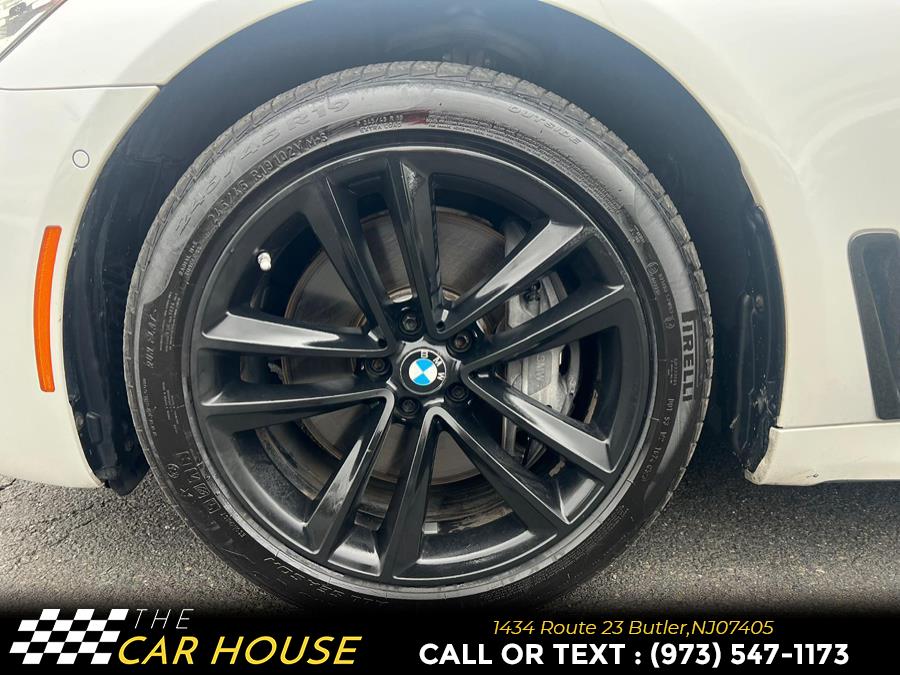 2016 BMW 7-Series 4dr Sdn 750i xDrive AWD photo