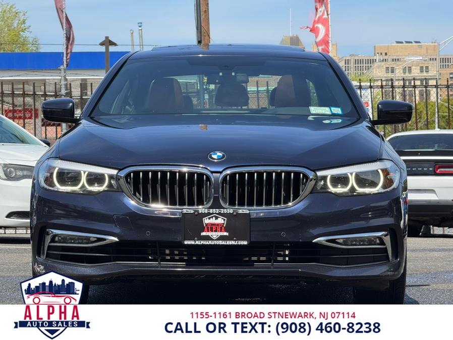 2017 BMW 5-Series 530i xDrive Sedan photo
