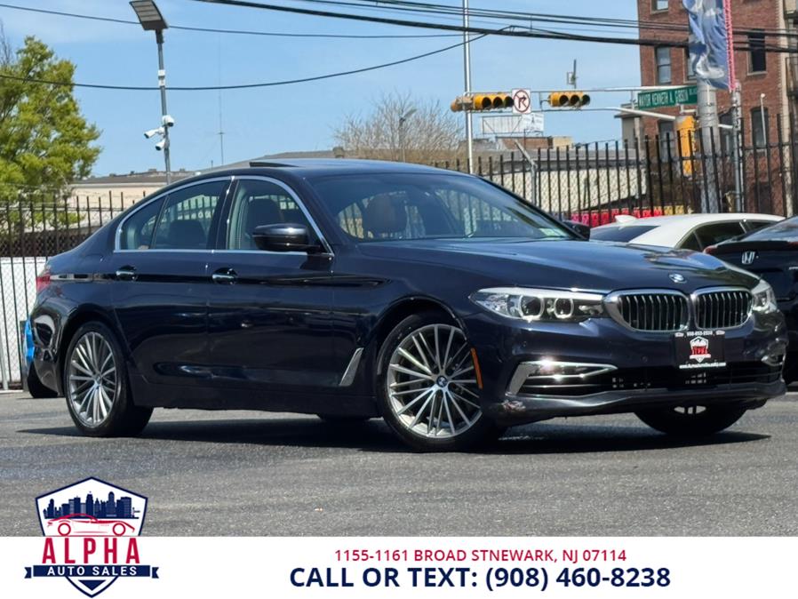 2017 BMW 5-Series 530i xDrive Sedan photo