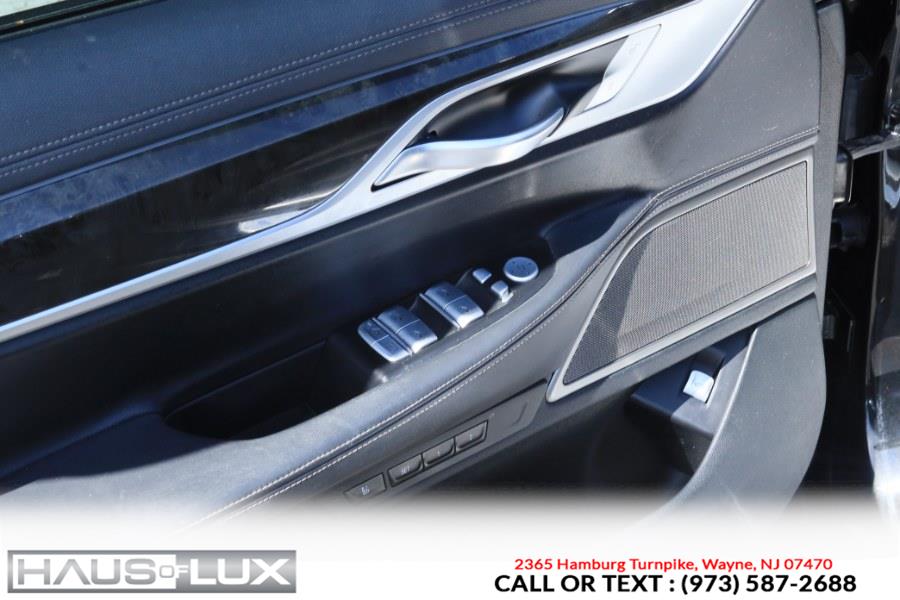 2020 BMW 7-Series 740i xDrive Sedan photo
