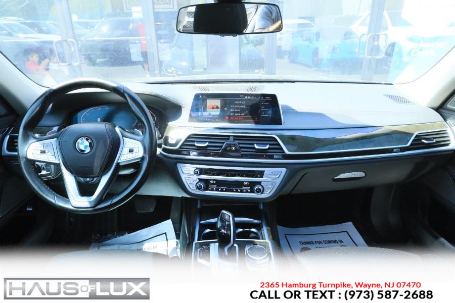 2020 BMW 7-Series 740i xDrive Sedan photo