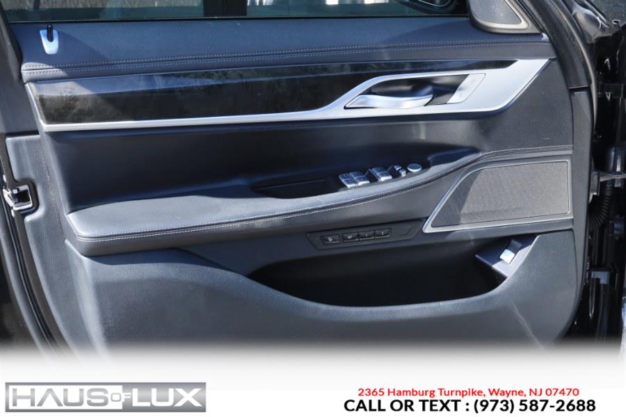 2020 BMW 7-Series 740i xDrive Sedan photo