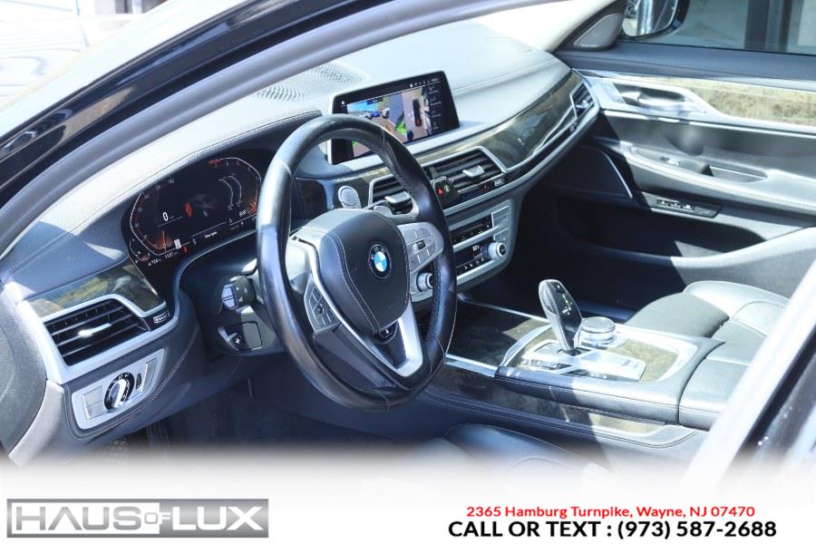 2020 BMW 7-Series 740i xDrive Sedan photo