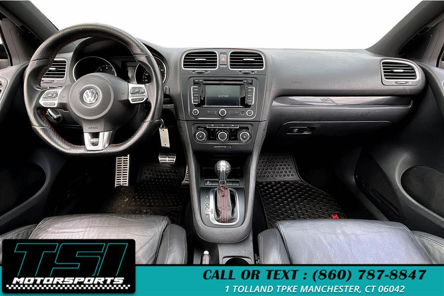 2013 Volkswagen GTI Base PZEV photo
