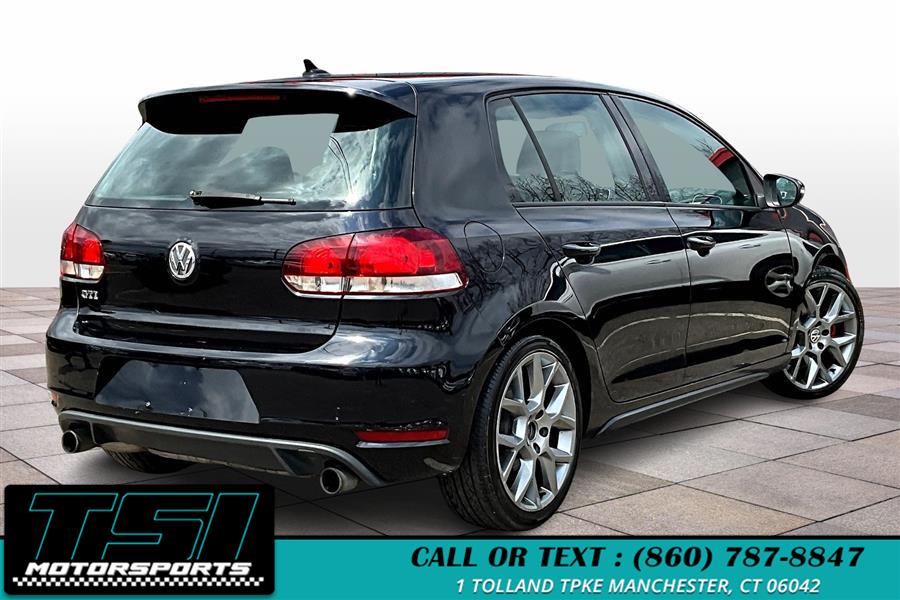 2013 Volkswagen GTI Base PZEV photo