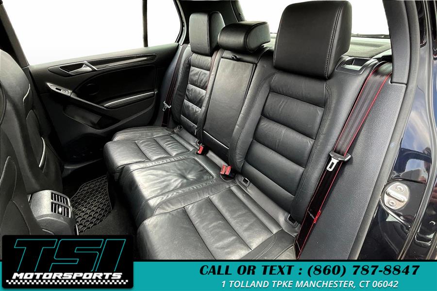 2013 Volkswagen GTI Base PZEV photo