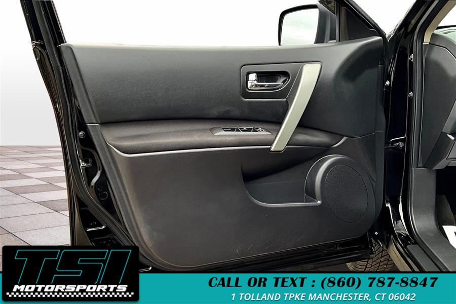 2015 Nissan Rogue Select AWD 4dr S photo