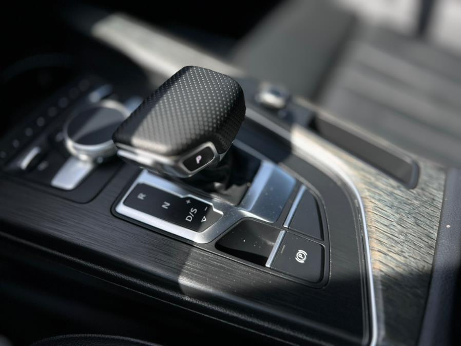 2017 Audi A4 2.0 TFSI Auto Premium Plus qua photo