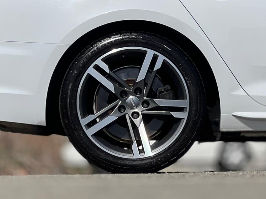 2017 Audi A4 2.0 TFSI Auto Premium Plus qua photo