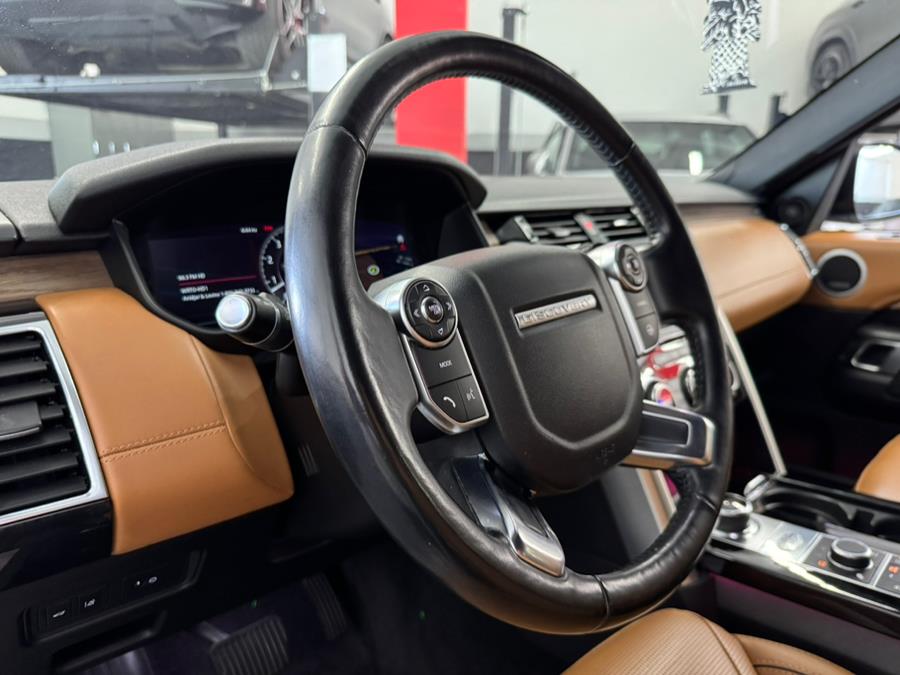 2018 Land Rover Discovery HSE Luxury V6 Supercharged photo