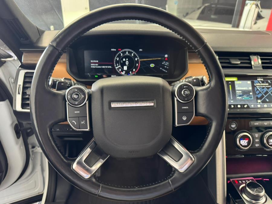 2018 Land Rover Discovery HSE Luxury V6 Supercharged photo