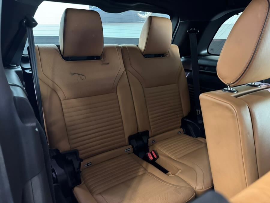 2018 Land Rover Discovery HSE Luxury V6 Supercharged photo
