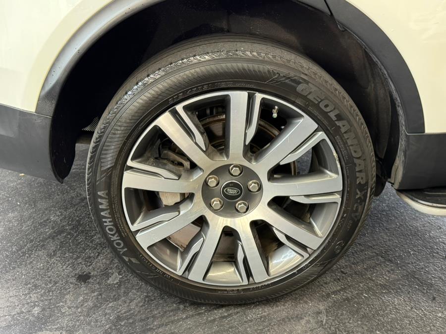 2018 Land Rover Discovery HSE Luxury V6 Supercharged photo