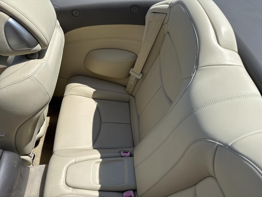 2011 Infiniti Legend photo