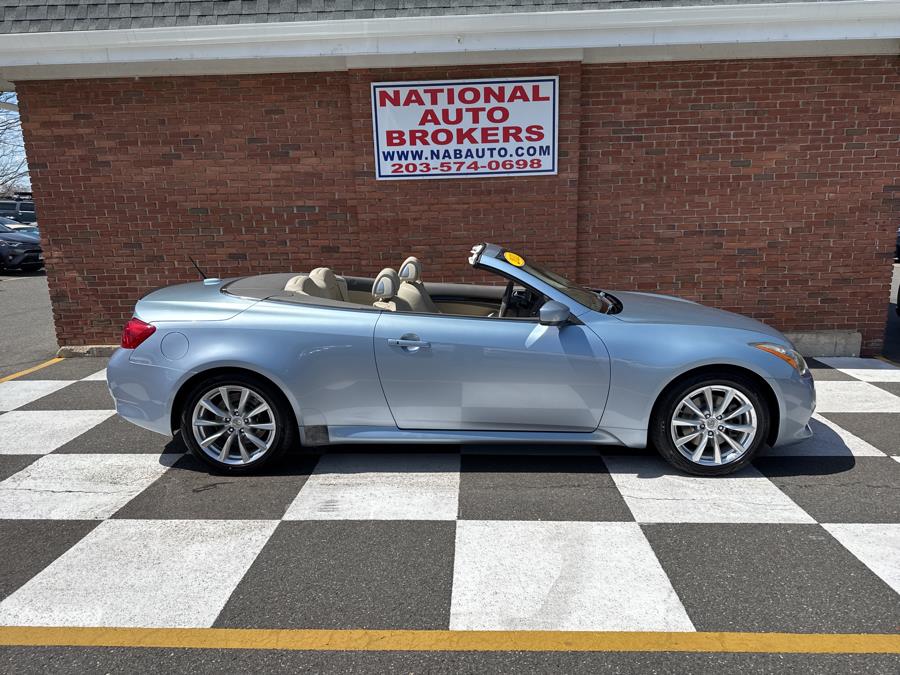 2011 Infiniti Legend photo