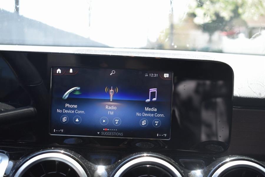2020 Mercedes-Benz GLB GLB 250 photo
