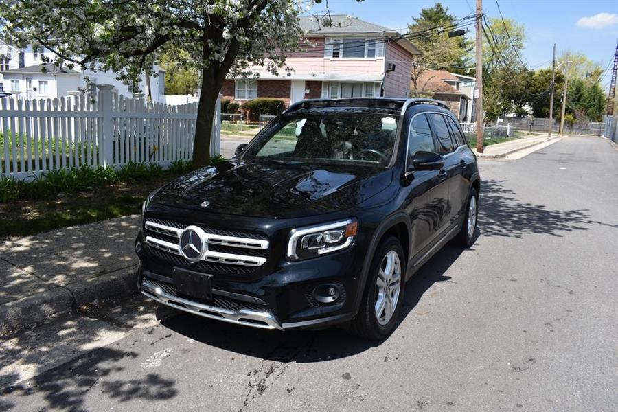 2020 Mercedes-Benz GLB GLB 250 photo