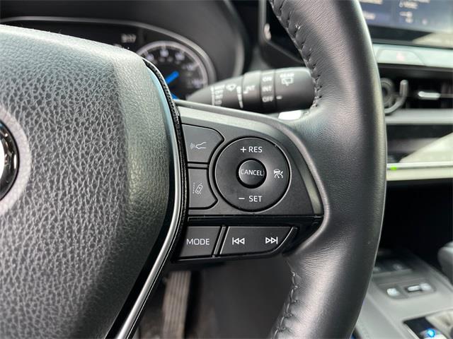 2022 Toyota Venza XLE photo