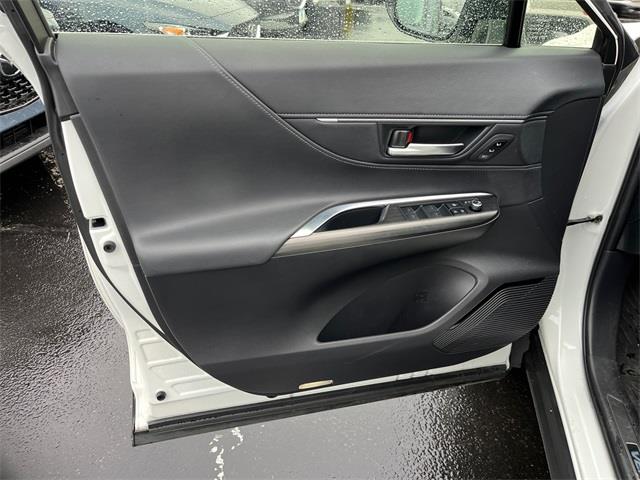 2022 Toyota Venza XLE photo