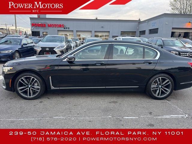 2021 BMW 7-Series 750i xDrive photo