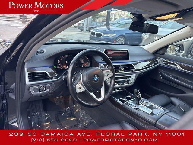 2021 BMW 7-Series 750i xDrive photo