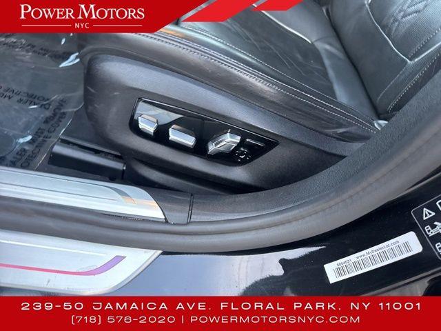 2021 BMW 7-Series 750i xDrive photo