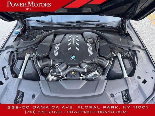2021 BMW 7-Series 750i xDrive photo